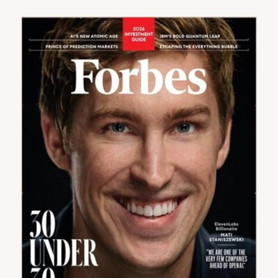 Forbes Magazin Cover mit junger Person lächelnd Barbara Nidetzky, Fotografin, Fotoshooting, Business, Werbung