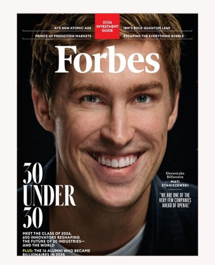 Forbes Magazin Cover mit junger Person lächelnd Barbara Nidetzky, Fotografin, Fotoshooting, Business, Werbung